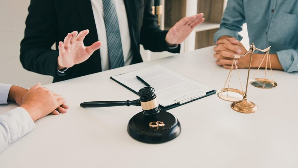 Essential Tips Before Divorce